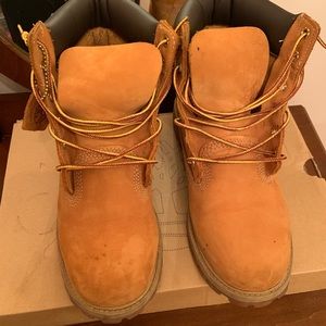 Juniors Size 6 Timberland Boots